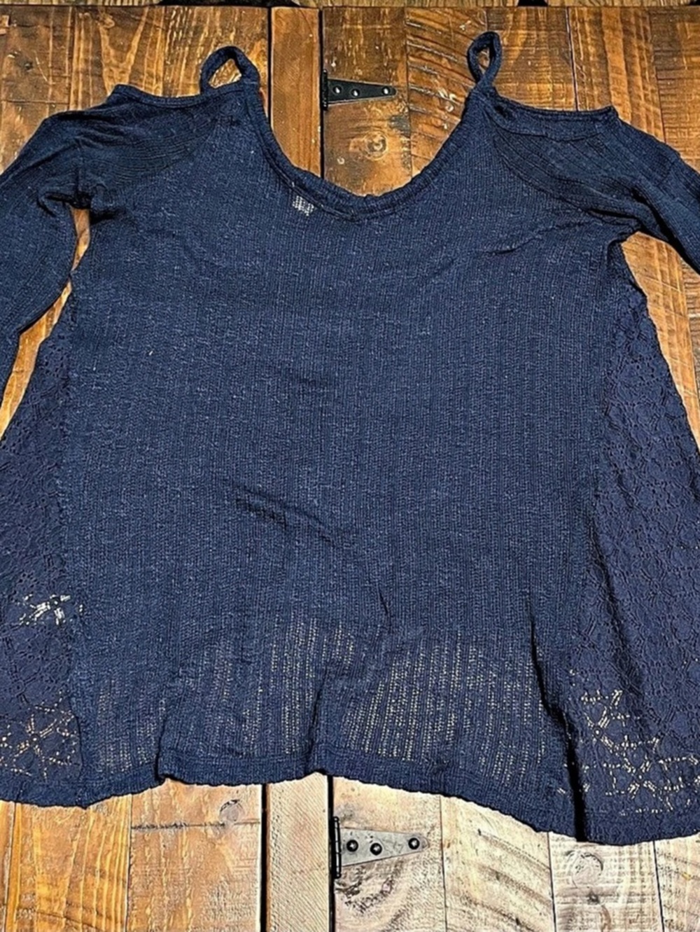 Xhilaration Long Sleeve Lace Panel Tunic in Navy Size Large
